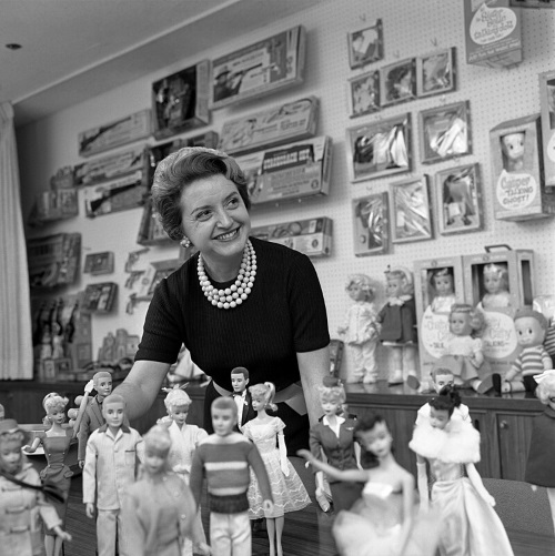 Die Mutter der Barbie-Puppe: Ruth Handler (1961)