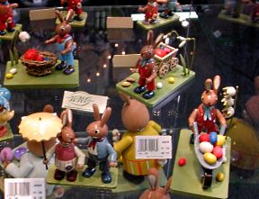 Osterhasen auf der Spielwarenmesse Nürnberg