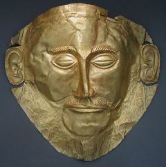 Die berühmte Goldmaske des Agamemnon (ca. 1400 v. Chr.) im Nationalmuseum Athen