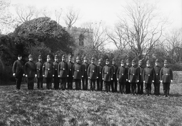 Gruppenporträt von Polizisten, Bury St. Edmunds, Suffolk, England, ca. 1900